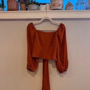 Express - Tie-Back Cropped Long Sleeve